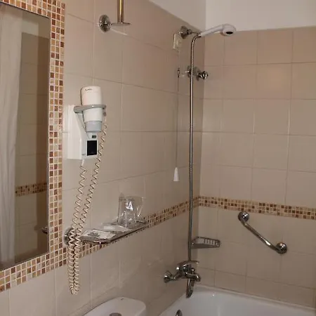 Hotel Imperador 2*